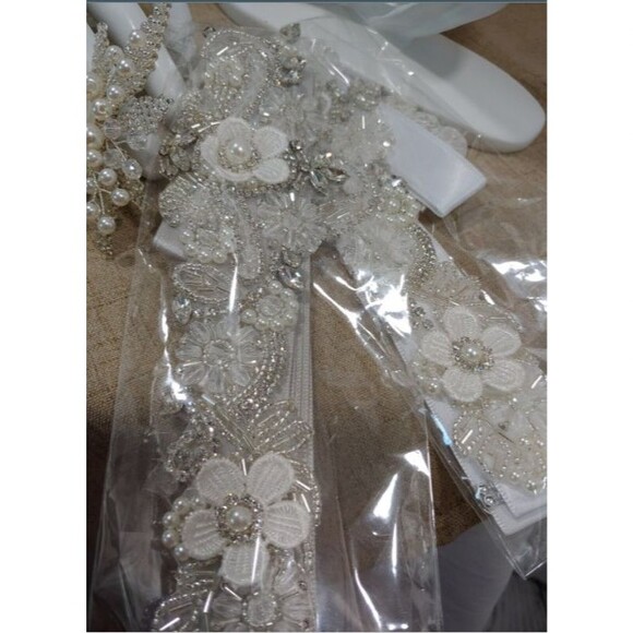 Garden Of Pearls is a Unique one-of-a-kind 7-piece Tiara Bridal Ensemble main image 4